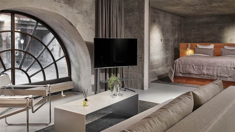 Ottilia Heritage The Elephant Suite (2)