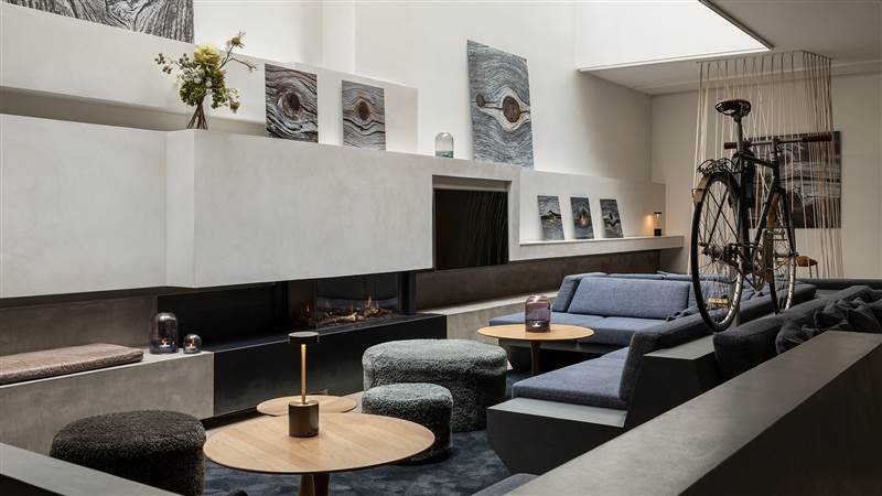 sp34 Social Space