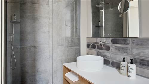 SP34 Apartments Penthouse Apartment 