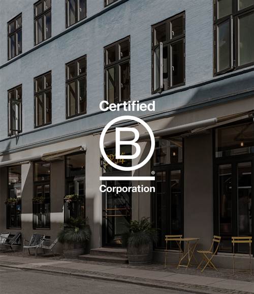 Facade   Portrait certified