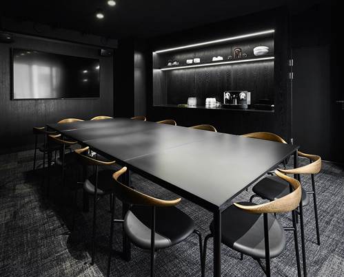 Blackbox  Dining