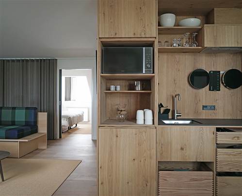 SP34 Apartments Penthouse Apartment (6)