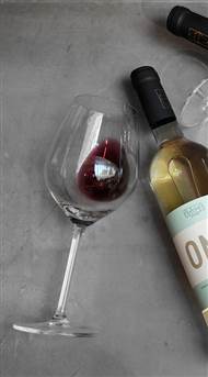 brochner hotels wine hour