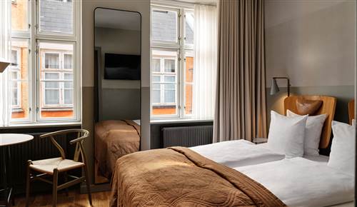Hotel SP34 Small Double Room (1)